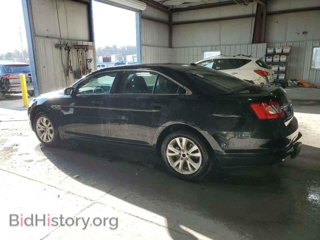 2011 FORD TAURUS - VIN: 1FAHP2EW3BG120933 - Photo 2