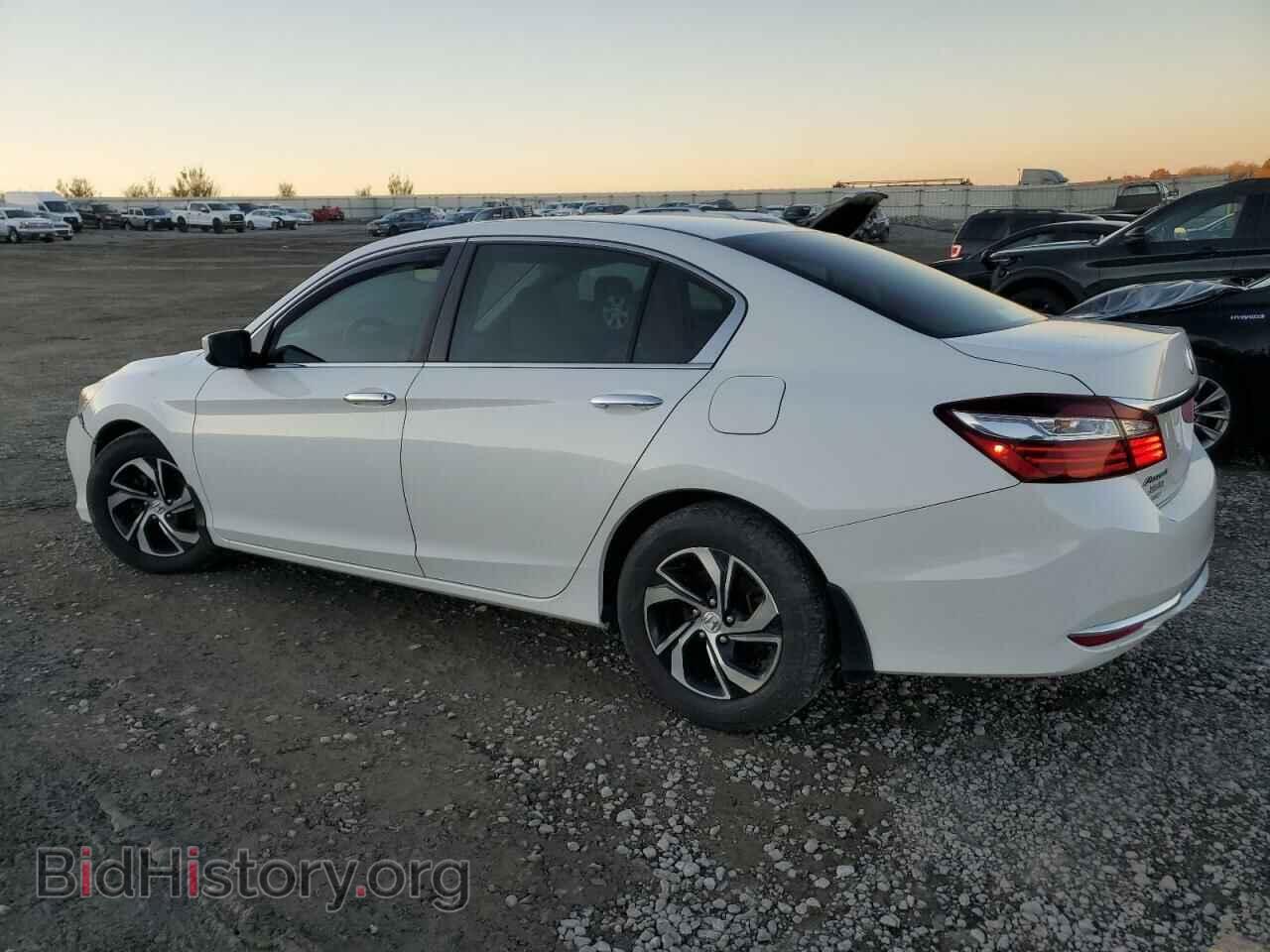 2016 HONDA ACCORD - VIN: 1HGCR2F33GA088564 - Фото 2