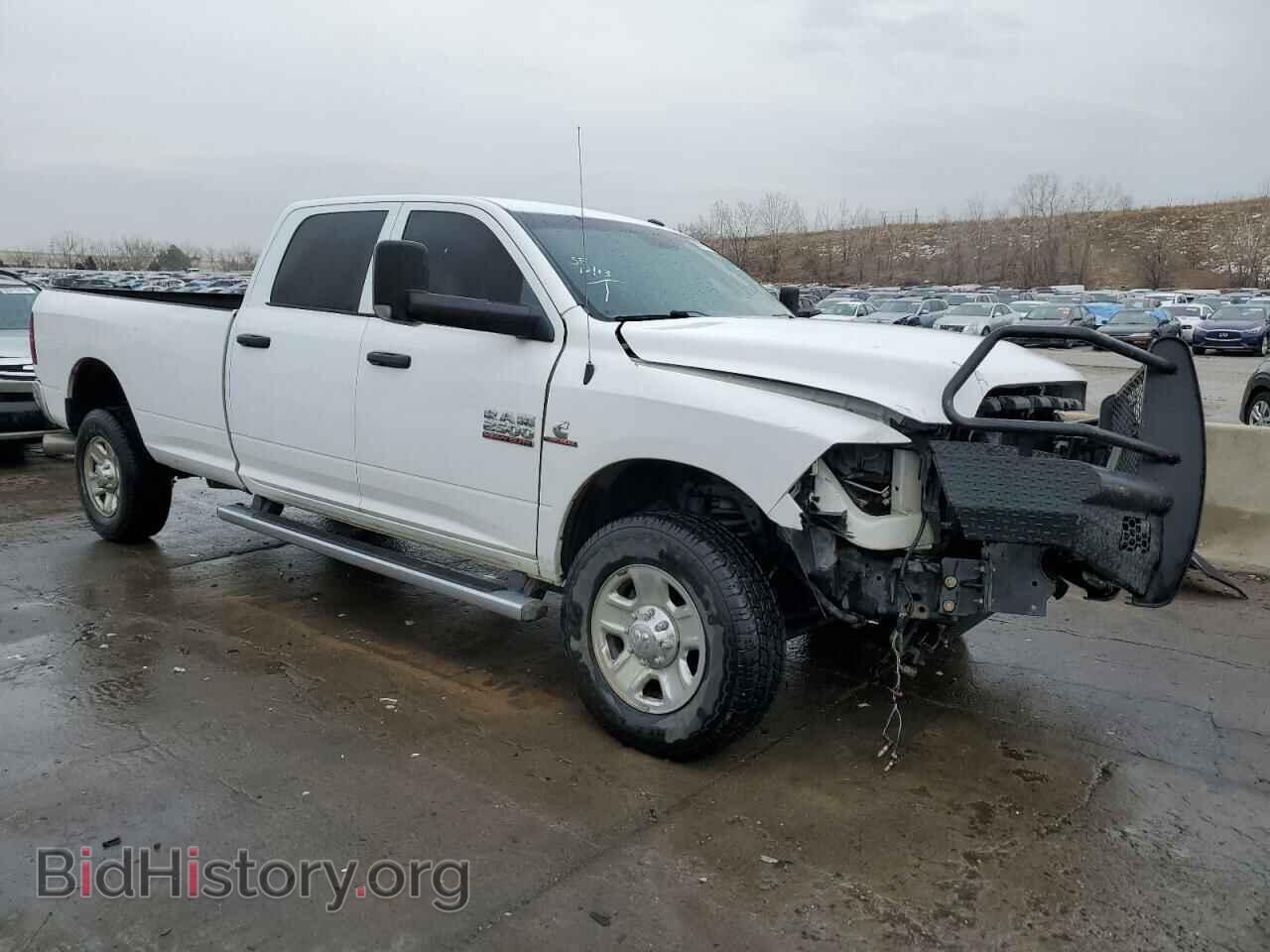 2017 RAM All Models - VIN: 3C6UR5HL8HG554811 - Фото 4