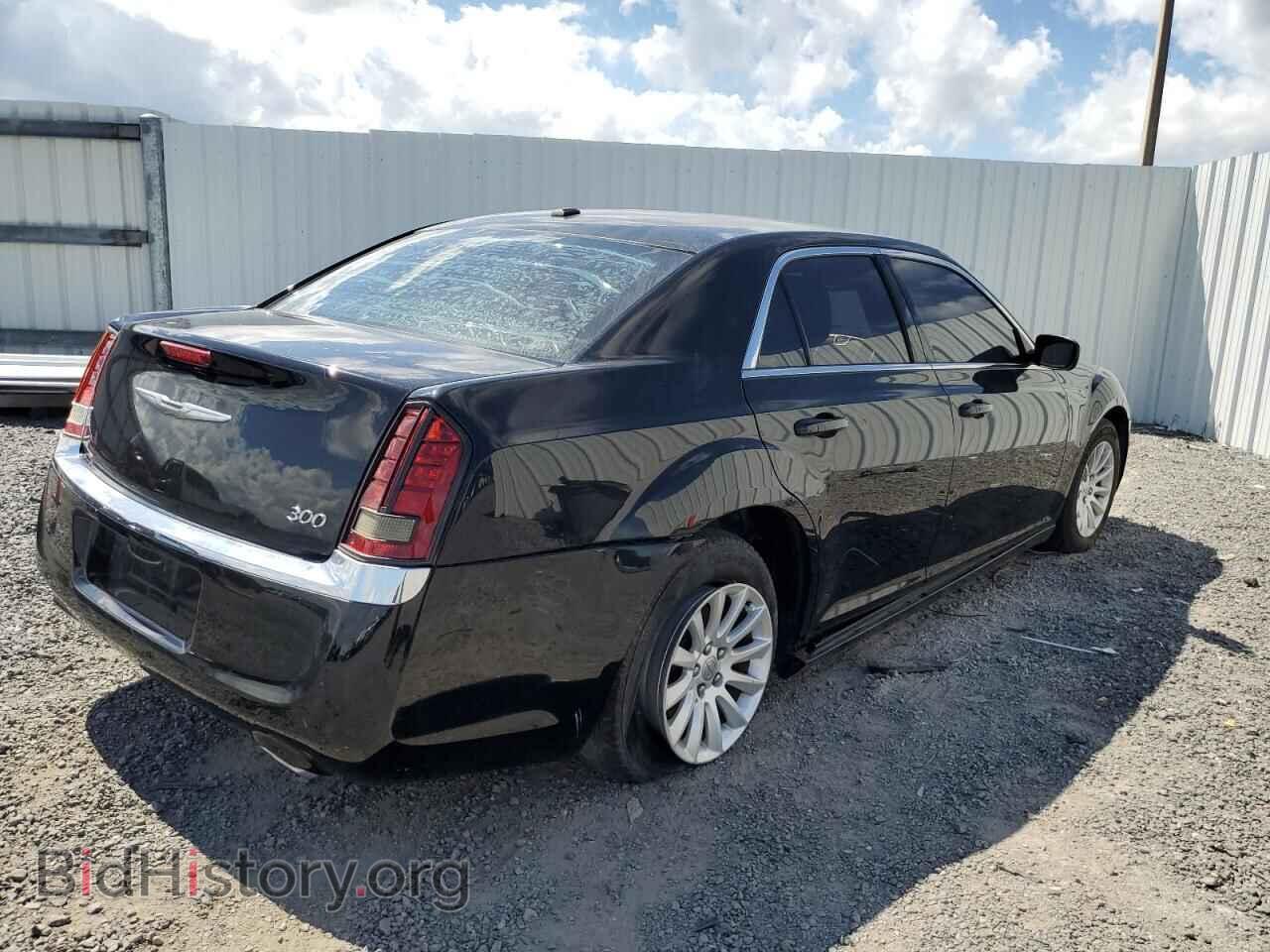 2014 CHRYSLER 300 - VIN: 2C3CCAAG9EH157250 - Фото 3