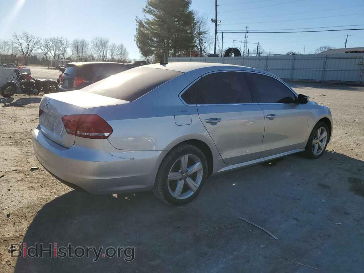 2012 VOLKSWAGEN PASSAT - VIN: 1VWBP7A33CC109798 - Фото 3