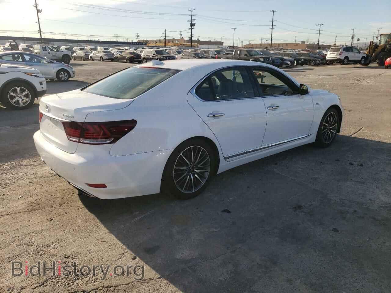 2015 LEXUS LS460 - VIN: JTHBL5EF6F5134399 - Photo 3