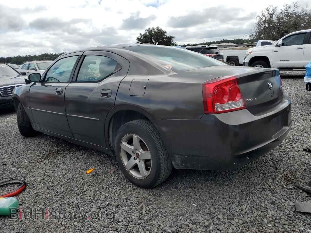 2010 DODGE CHARGER - VIN: 2B3CA3CV8AH263595 - Фото 2
