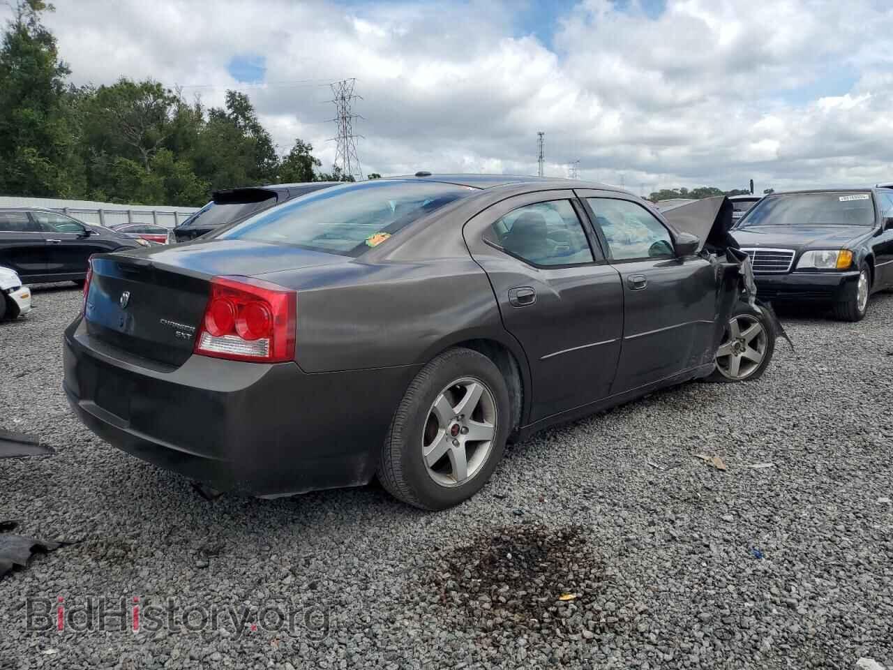 2010 DODGE CHARGER - VIN: 2B3CA3CV8AH263595 - Фото 3