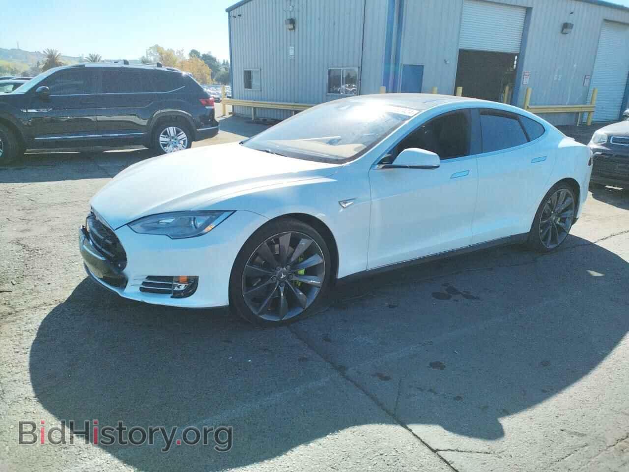Фотография 5YJSA1S27FF089487 - TESLA MODEL S 2015