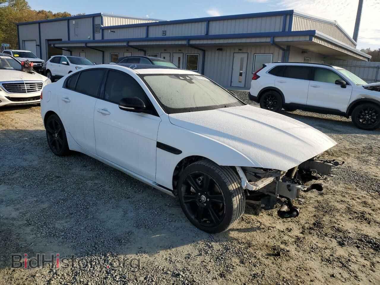 2017 JAGUAR XE - VIN: SAJAE4BG7HA964643 - Фото 4