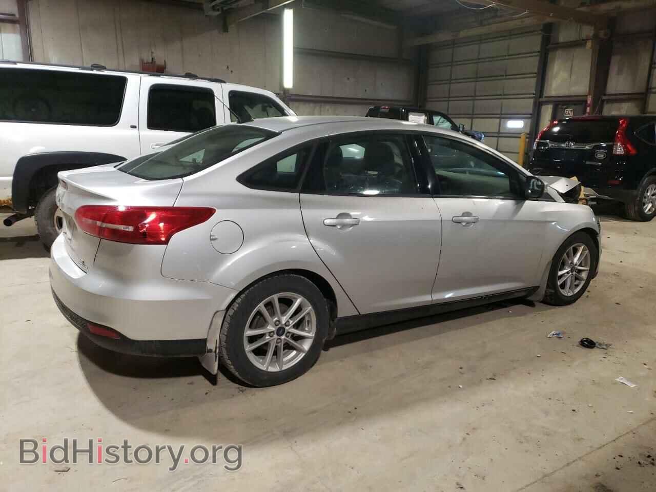 2016 FORD FOCUS - VIN: 1FADP3F2XGL215536 - Фото 3