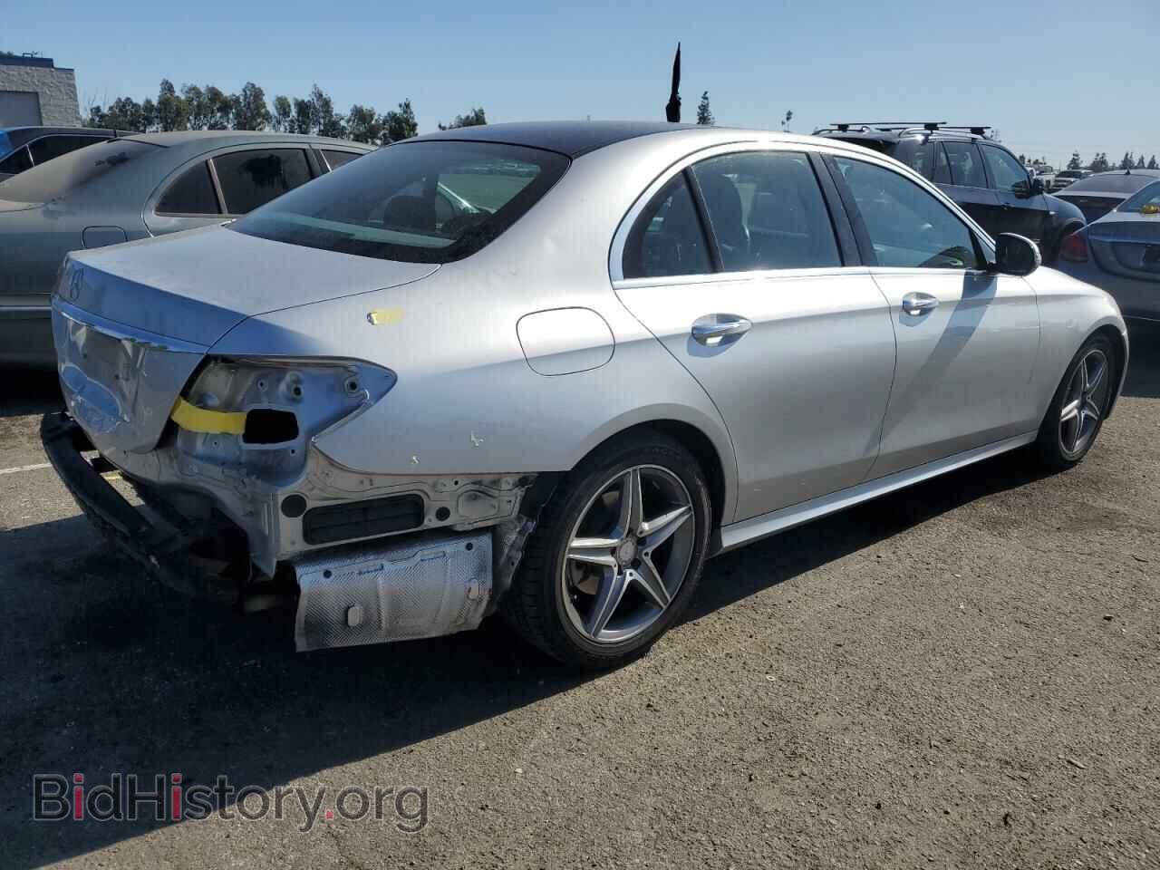 2017 MERCEDES-BENZ E-CLASS - VIN: WDDZF4JB1HA027409 - Фото 3