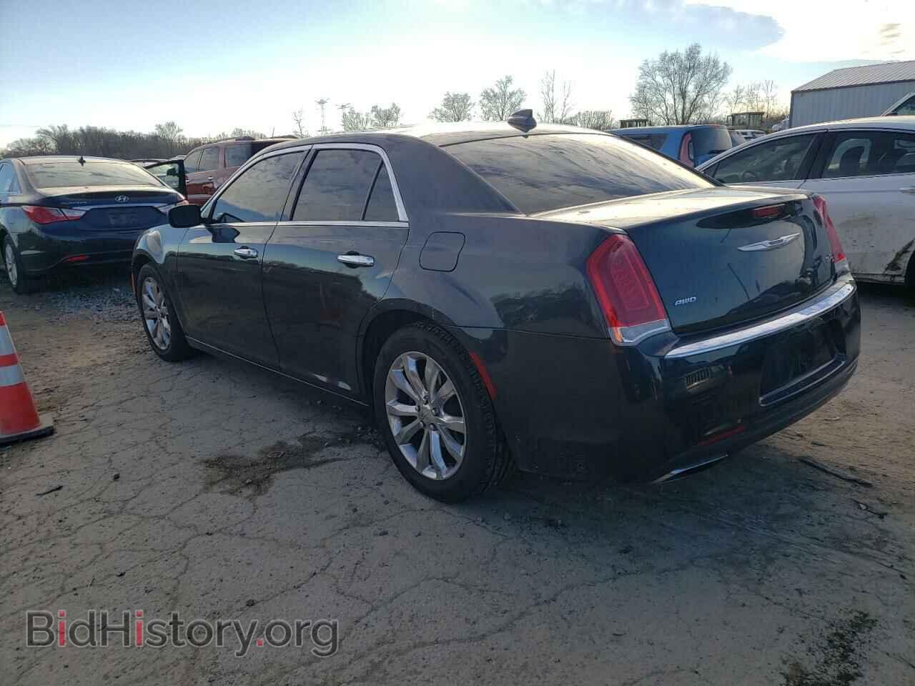 2016 CHRYSLER 300 - VIN: 2C3CCAKG3GH325286 - Фото 2