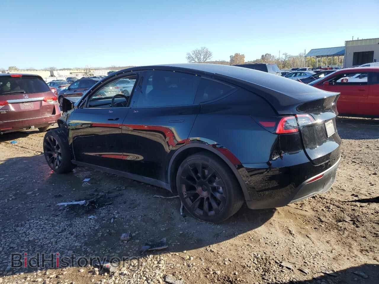 2020 TESLA MODEL Y - VIN: 5YJYGDEE4LF025709 - Фото 2