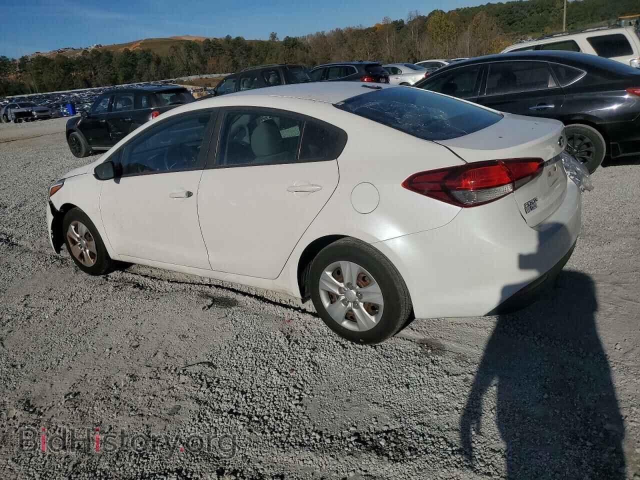 2017 KIA FORTE - VIN: 3KPFL4A79HE131452 - Фото 2