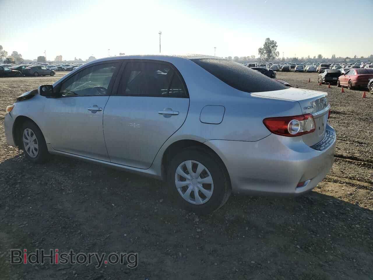 2011 TOYOTA COROLLA - VIN: 2T1BU4EE8BC649806 - Фото 2
