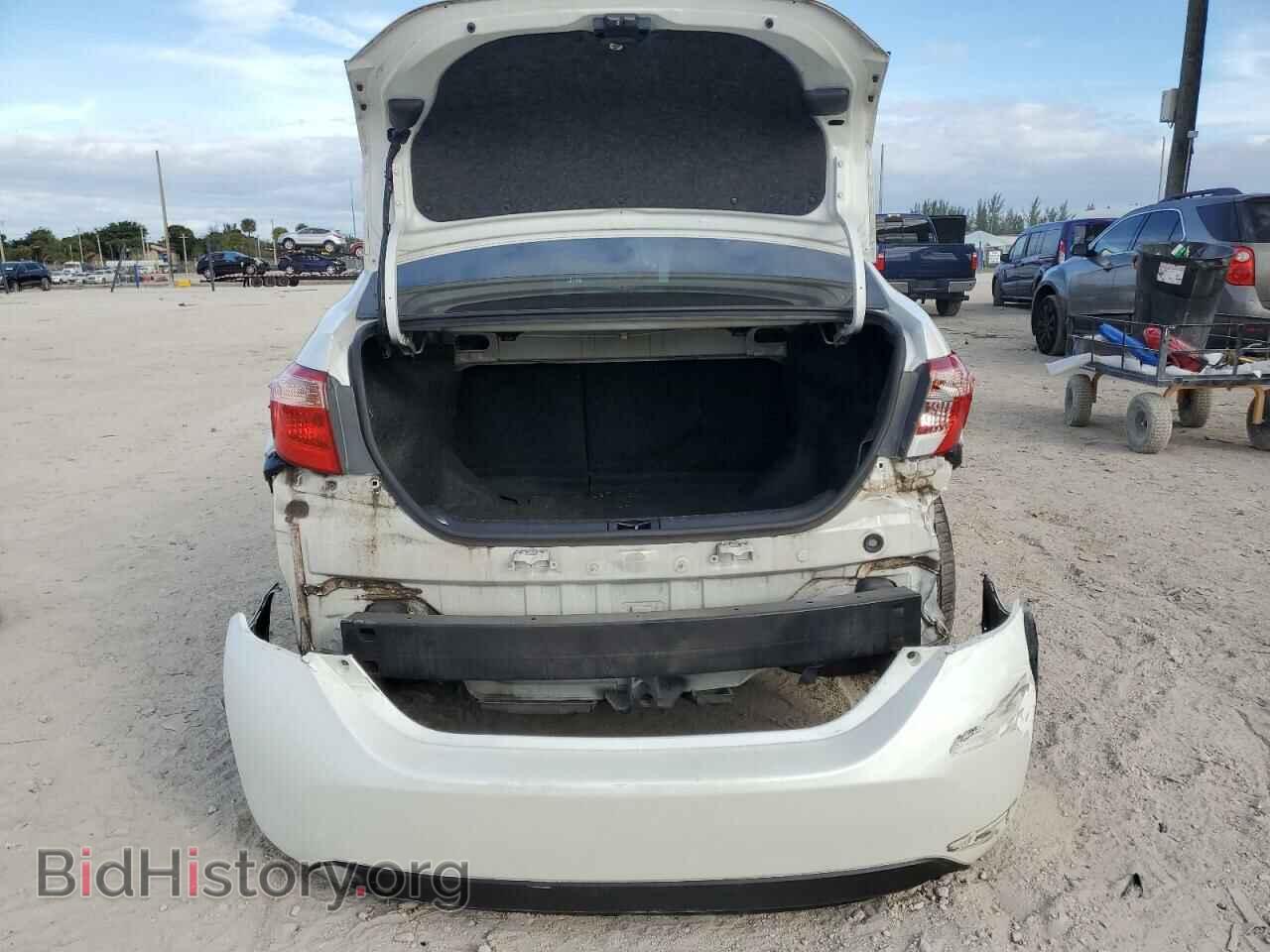 2017 TOYOTA COROLLA - VIN: 5YFBURHE2HP631481 - Фото 6