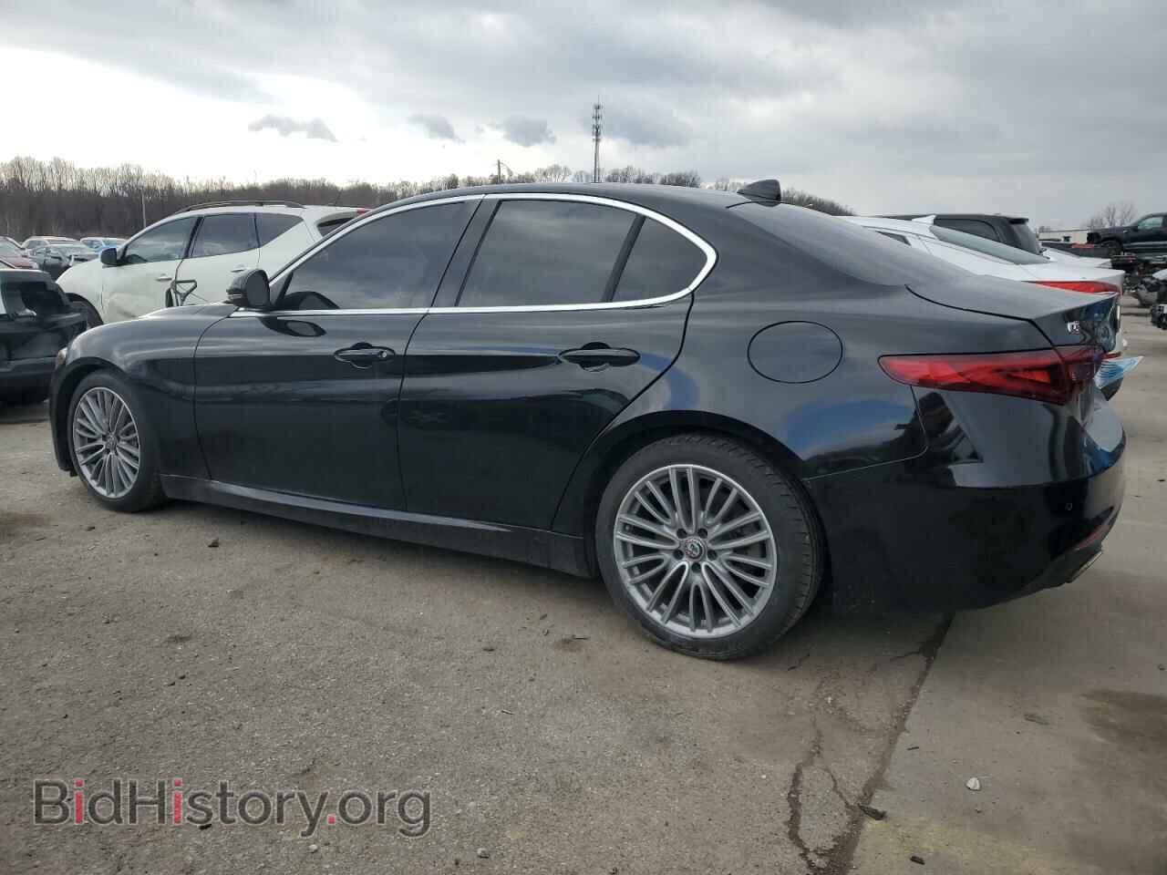 2017 ALFA ROMEO GIULIA - VIN: ZARFAECN8H7558828 - Фото 2