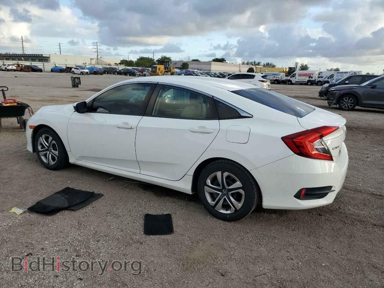 2017 HONDA CIVIC - VIN: 19XFC2F52HE044391 - Фото 2