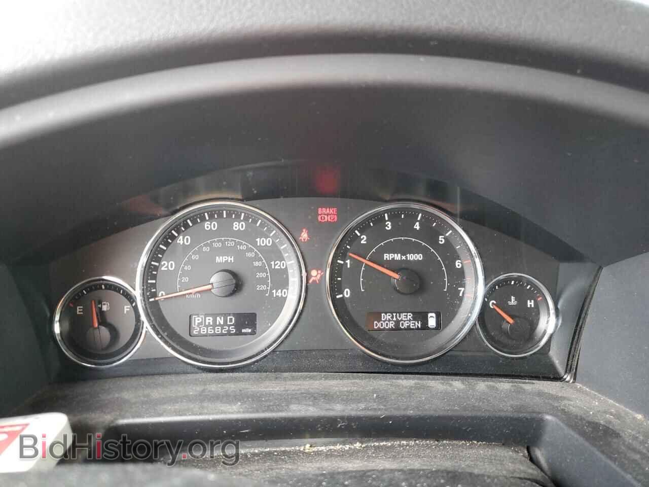 2008 JEEP COMMANDER - VIN: 1J8HG48N68C172106 - Фото 9