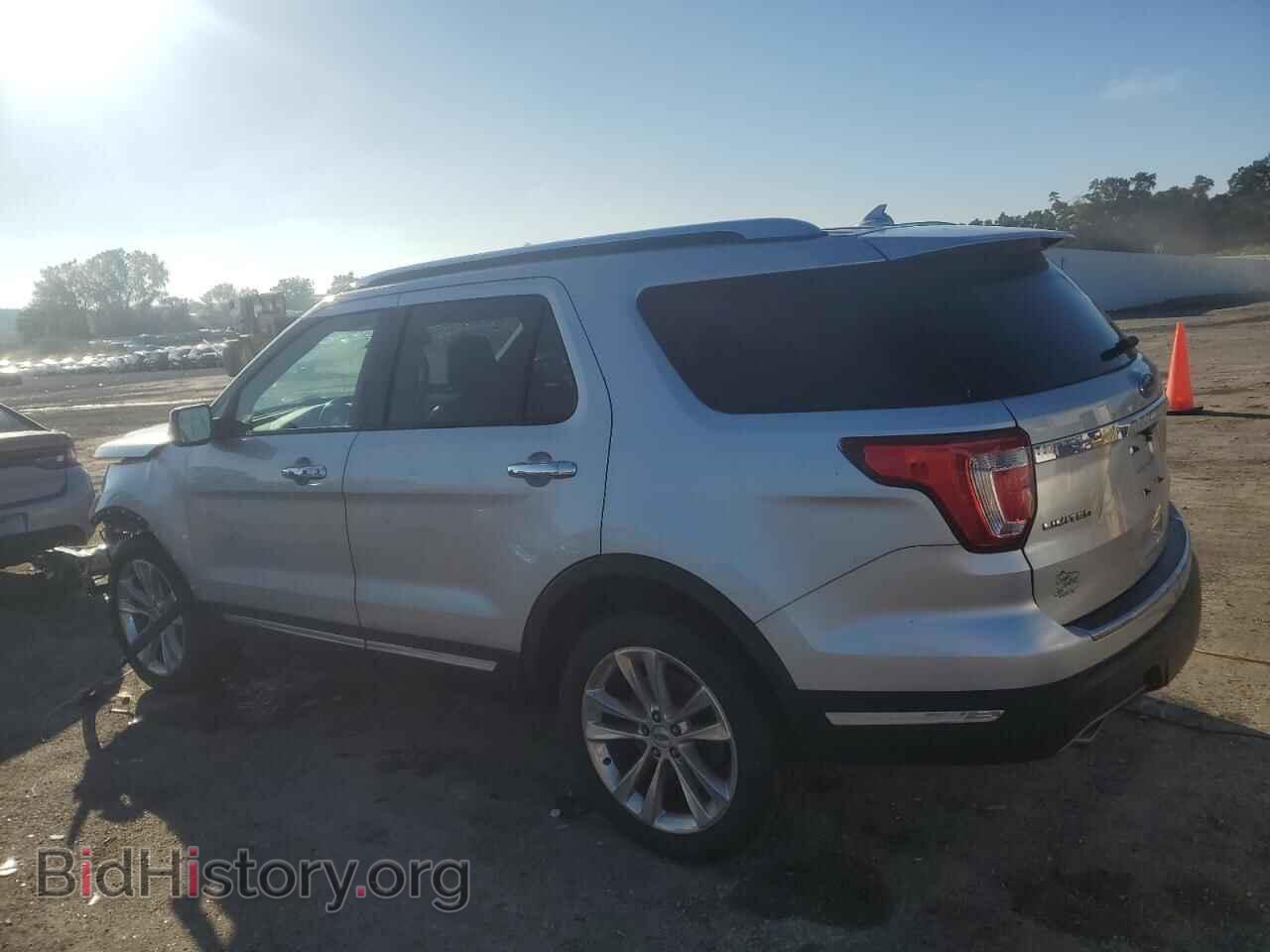 2019 FORD EXPLORER - VIN: 1FM5K8F8XKGB05792 - Фото 2