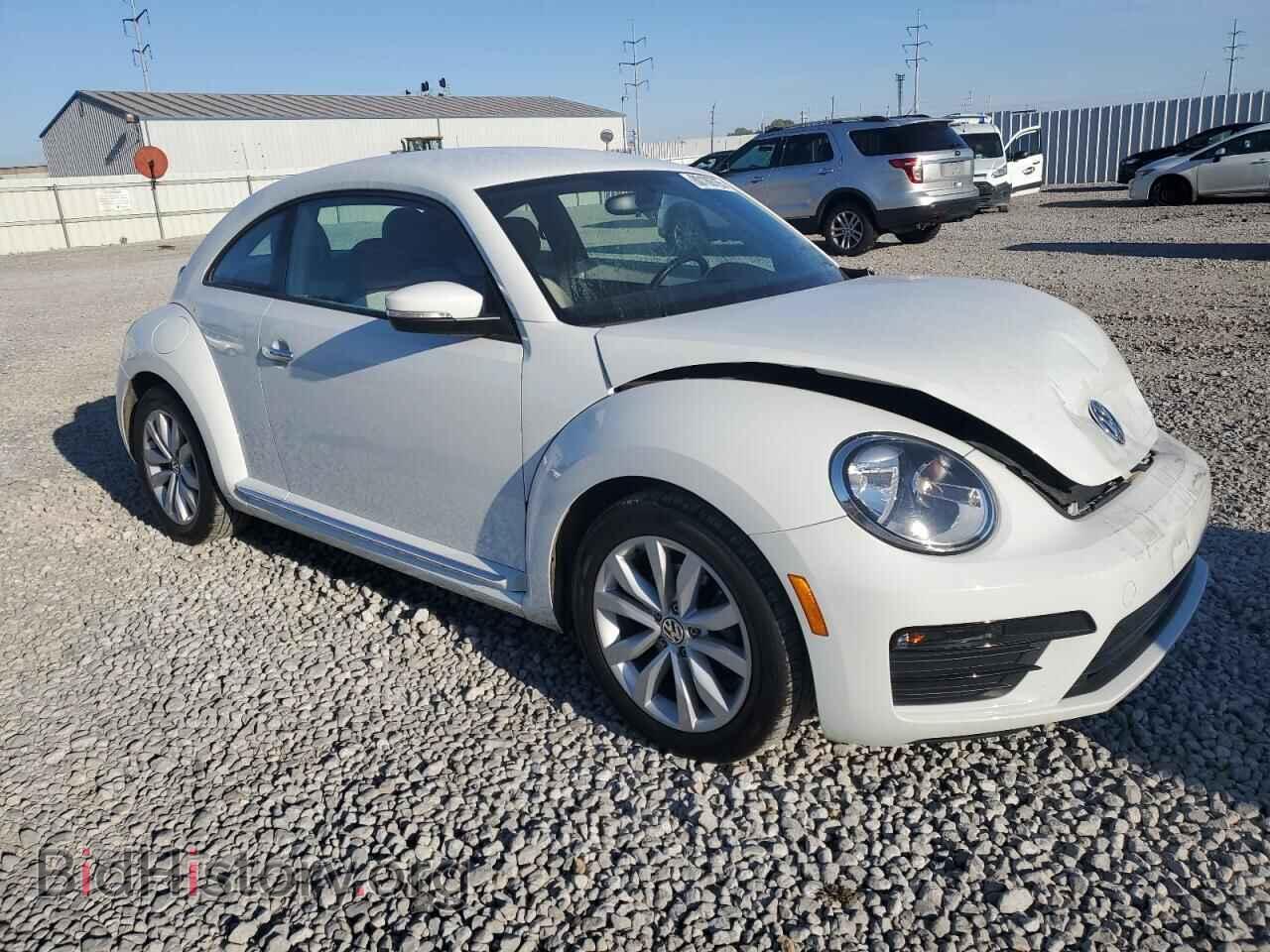 2017 VOLKSWAGEN BEETLE - VIN: 3VWF17AT3HM627709 - Фото 4