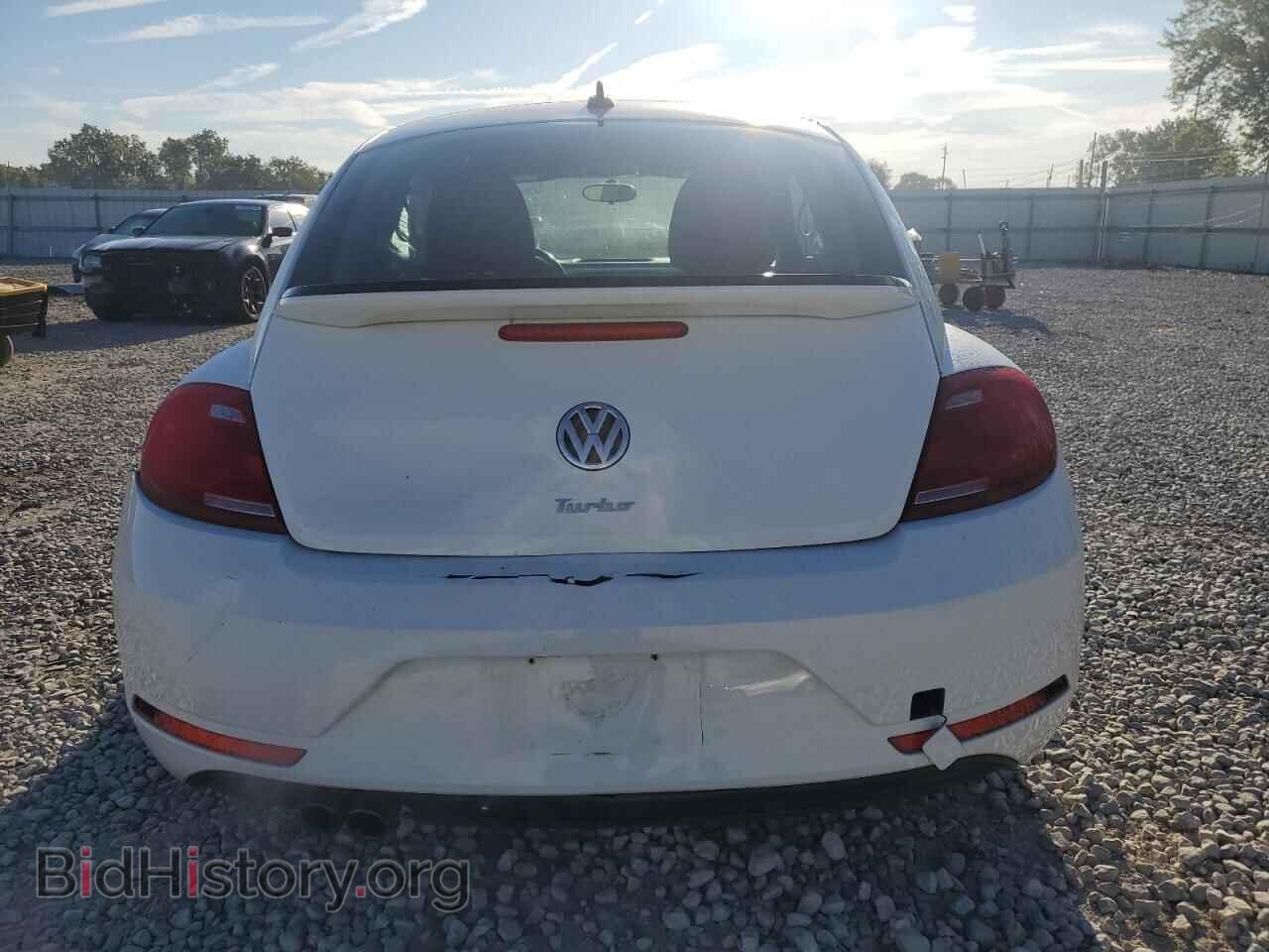 2017 VOLKSWAGEN BEETLE - VIN: 3VWF17AT3HM627709 - Фото 6
