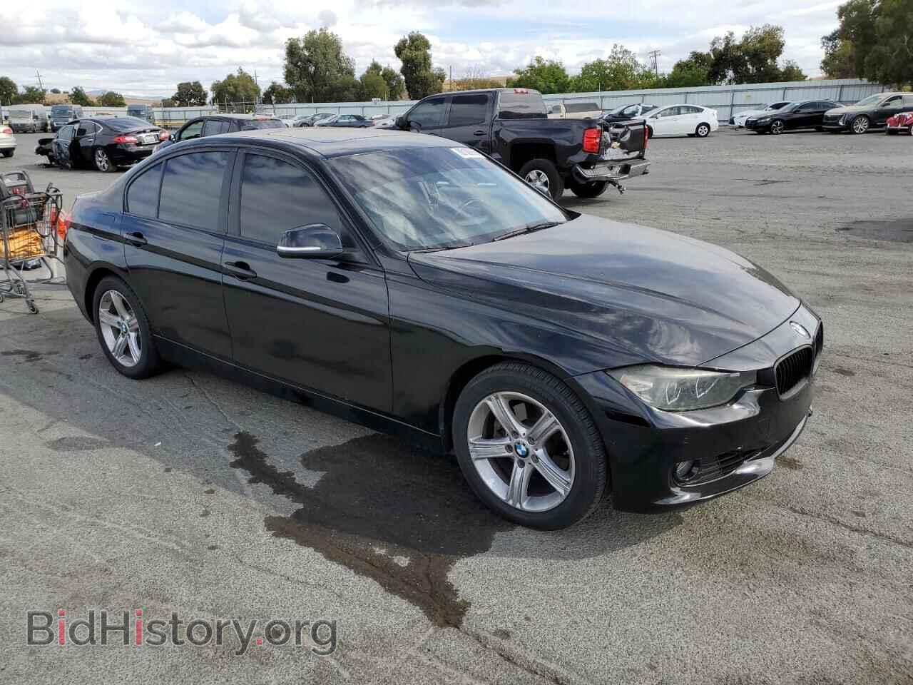 2013 BMW 3 SERIES - VIN: WBA3B5C53DF598256 - Фото 4