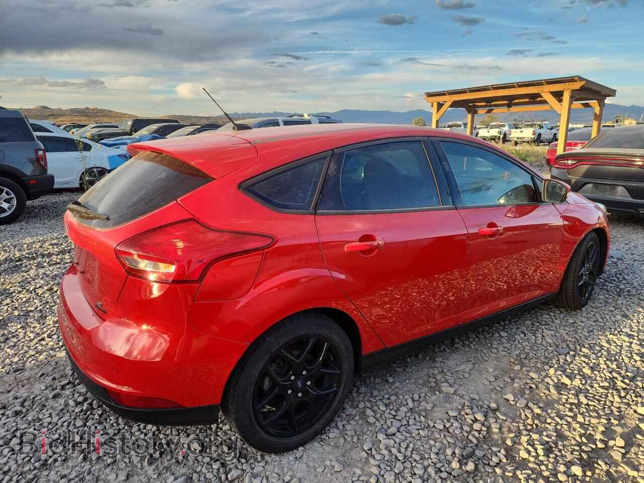 2016 FORD FOCUS - VIN: 1FADP3K29GL328903 - Фото 3