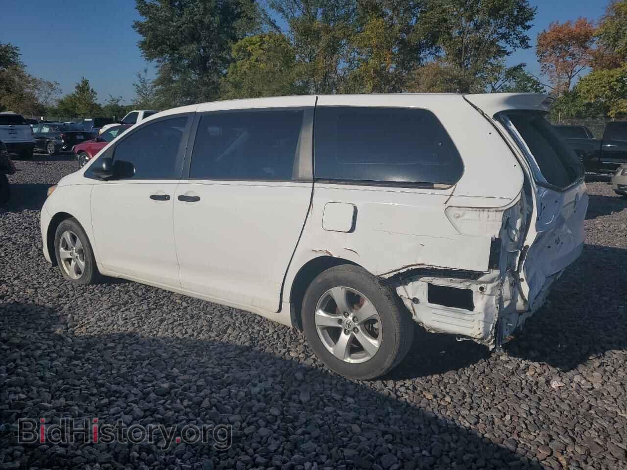 2013 TOYOTA All Models - VIN: 5TDZK3DC1DS301435 - Фото 2