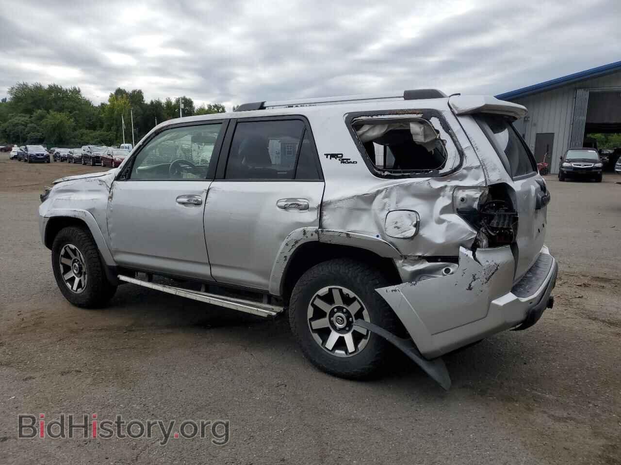 2017 TOYOTA 4RUNNER - VIN: JTEBU5JR1H5456932 - Фото 2