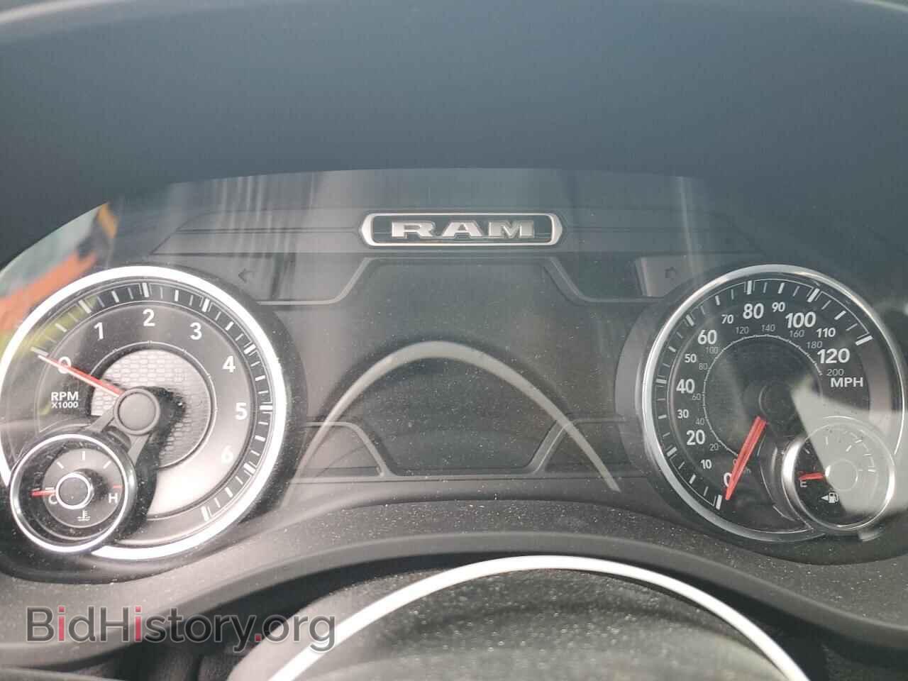 2020 RAM 1500 - VIN: 1C6SRFFT4LN382082 - Фото 9