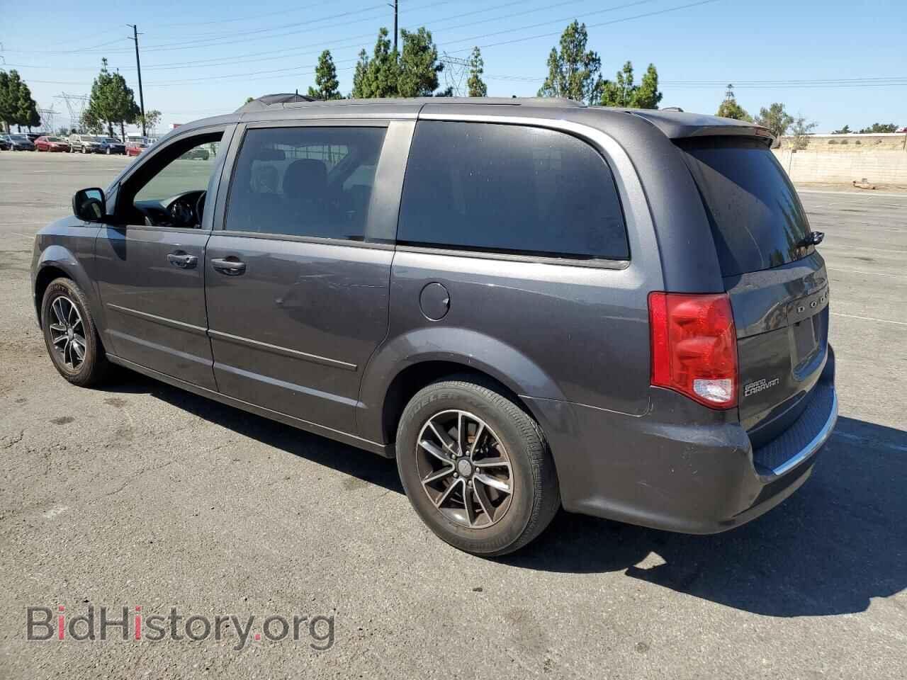 2017 DODGE CARAVAN - VIN: 2C4RDGEG2HR790445 - Photo 2