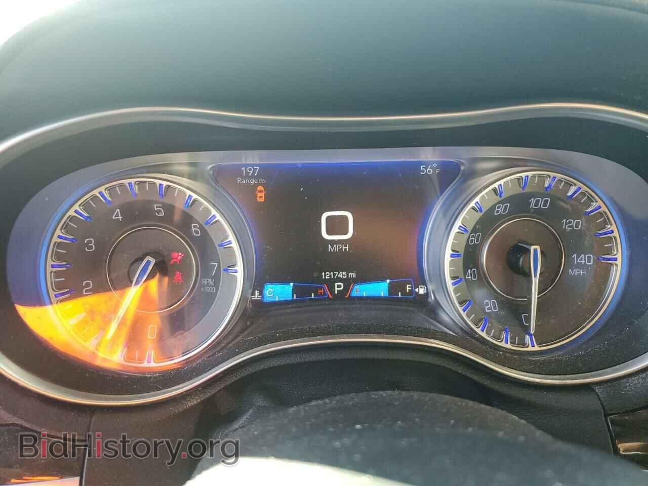 2016 CHRYSLER 300 - VIN: 2C3CCAEG2GH197893 - Фото 9