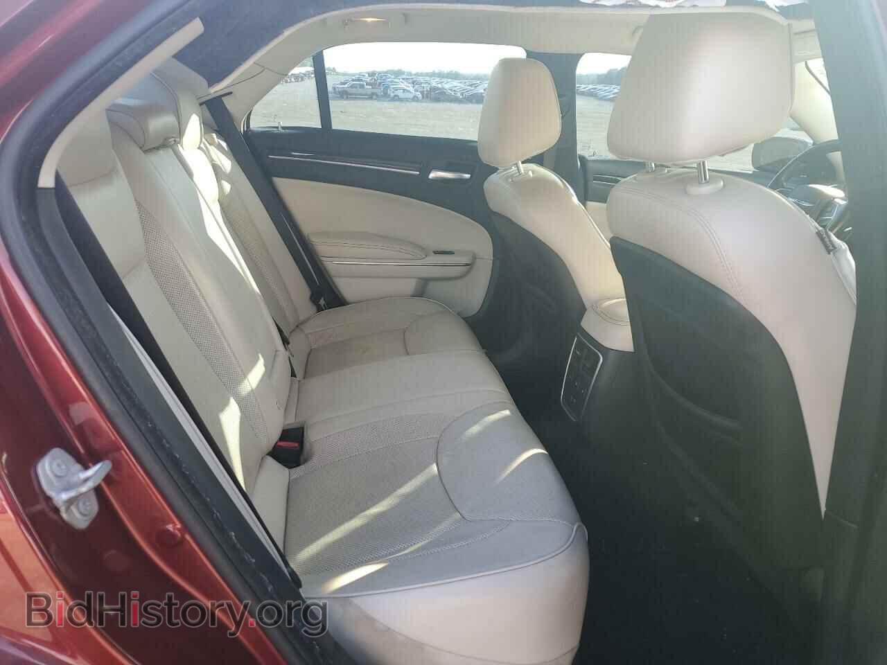 2016 CHRYSLER 300 - VIN: 2C3CCAEG2GH197893 - Фото 10