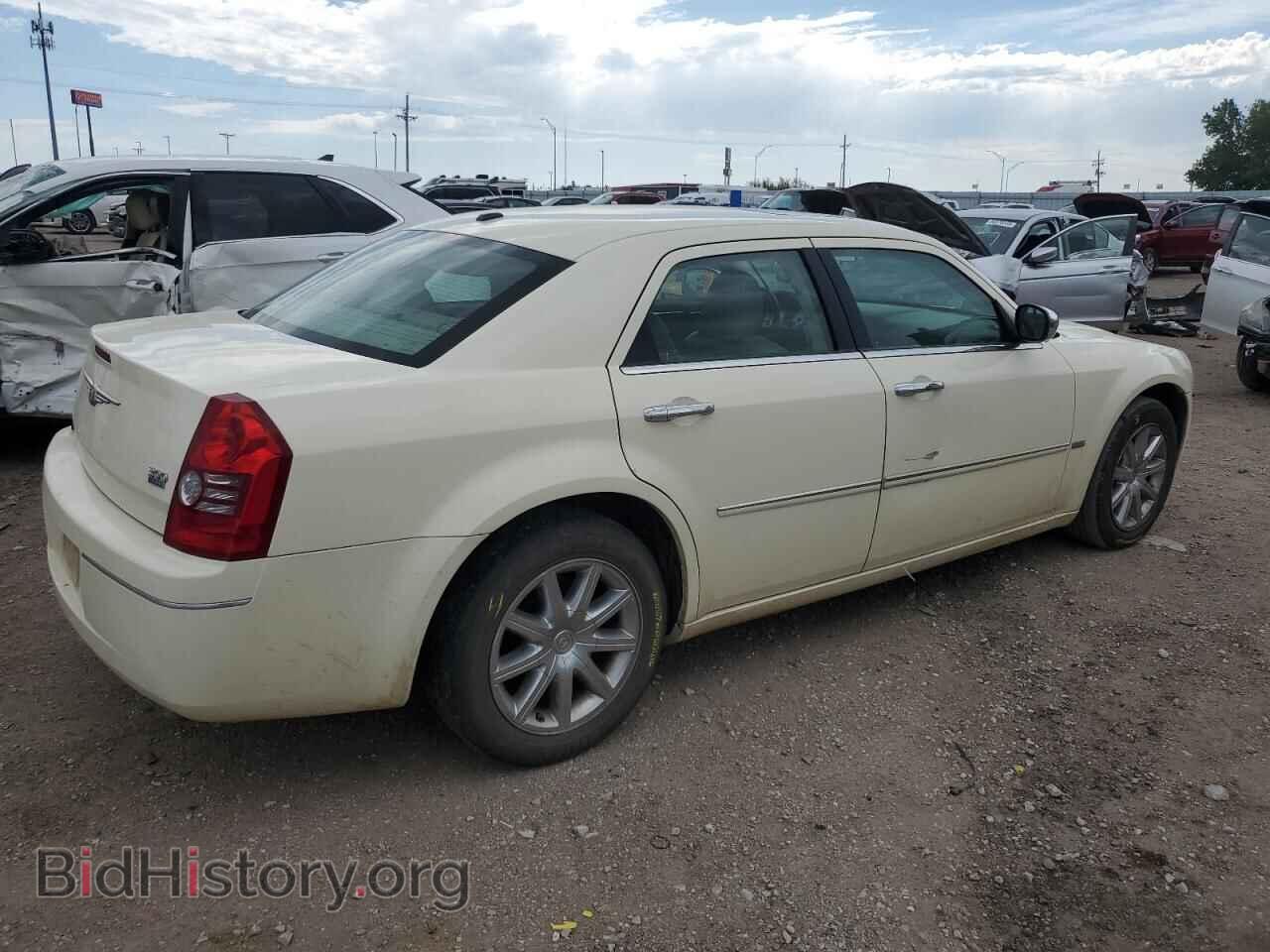 2010 CHRYSLER 300 - VIN: 2C3CA5CV2AH135514 - Фото 3