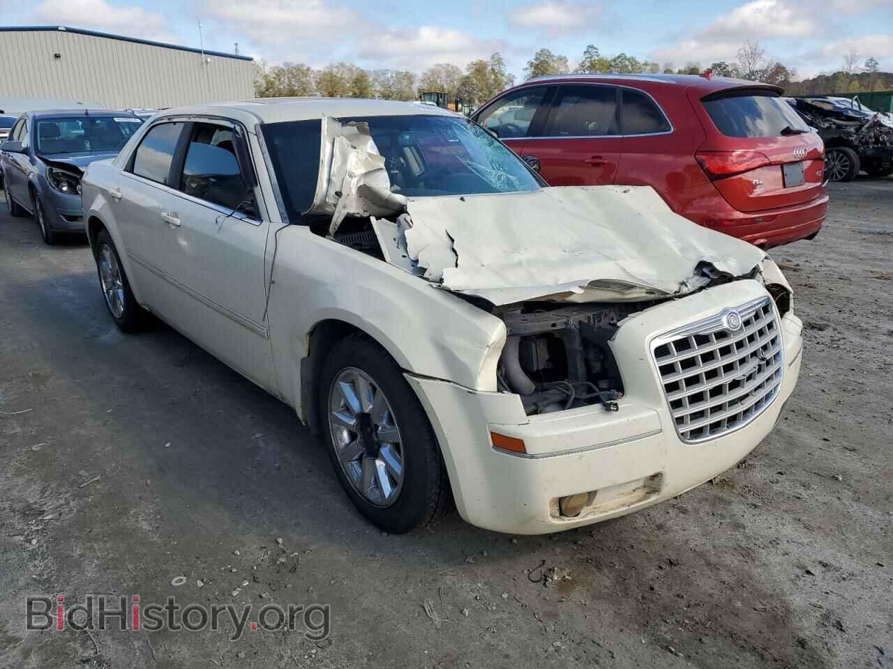 2007 CHRYSLER 300 - VIN: 2C3KA53G37H630102 - Фото 4