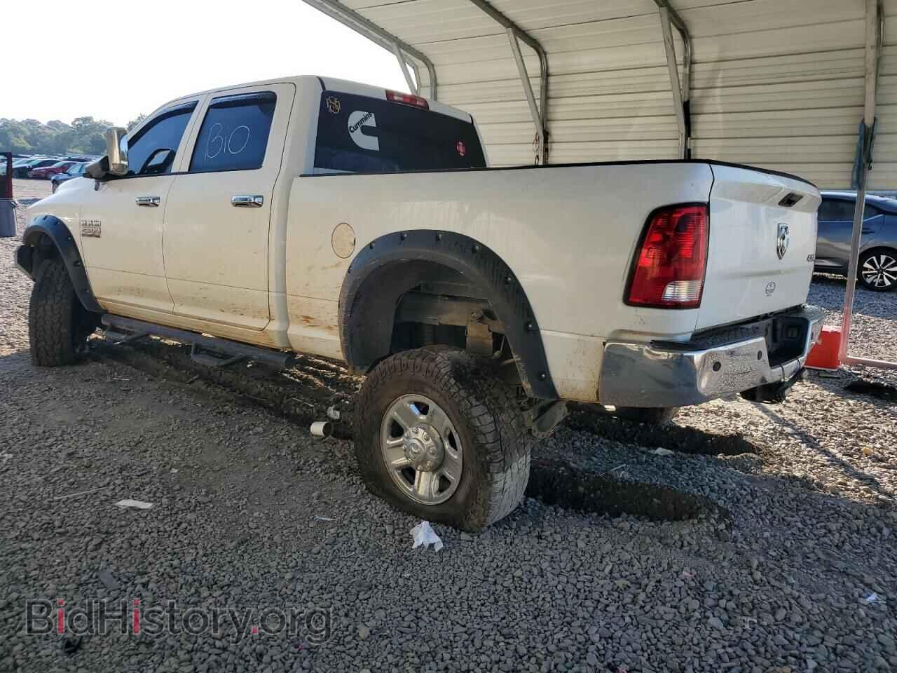2015 RAM All Models - VIN: 3C6UR5CL0FG655197 - Фото 2