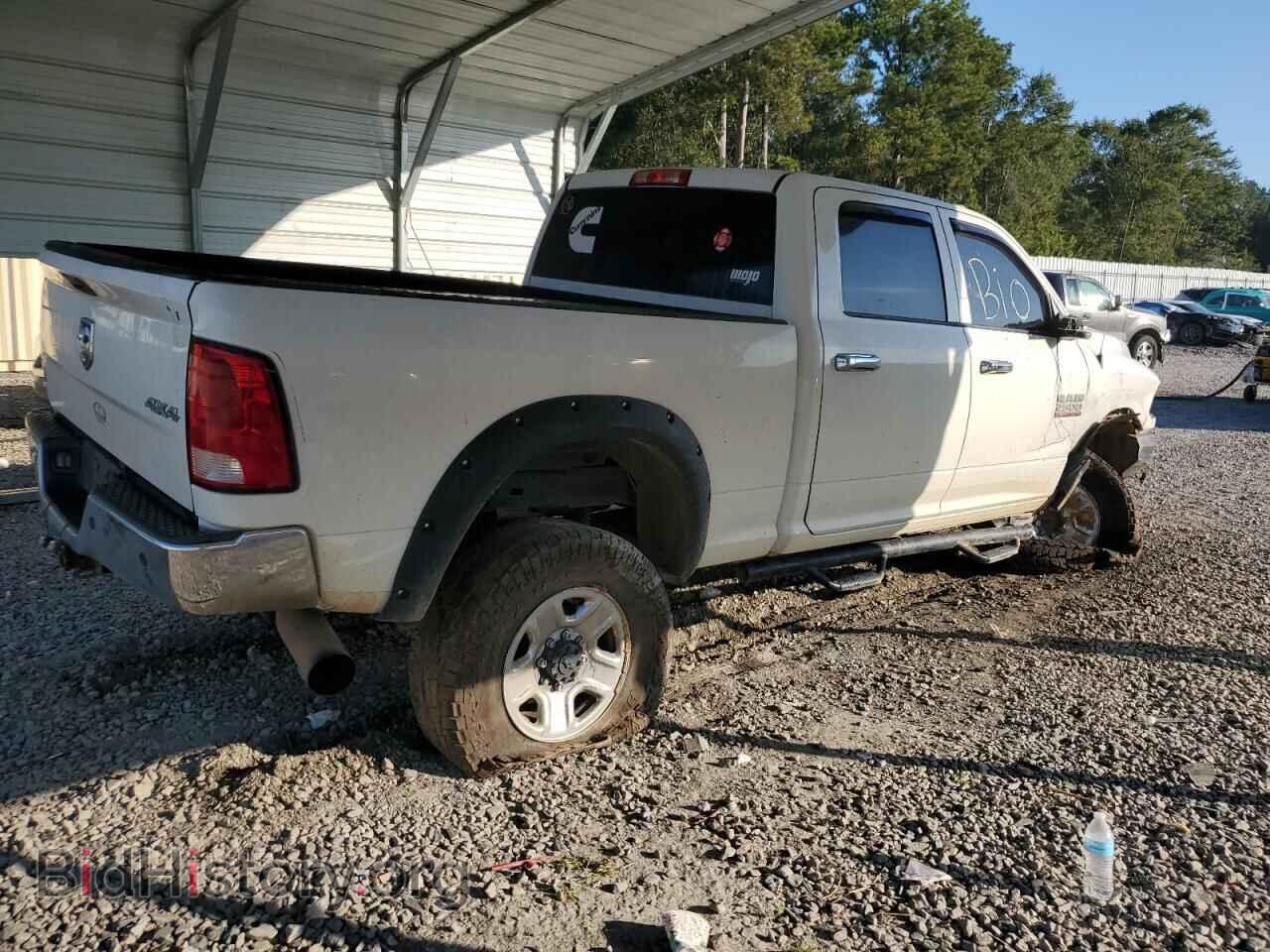 2015 RAM All Models - VIN: 3C6UR5CL0FG655197 - Фото 3