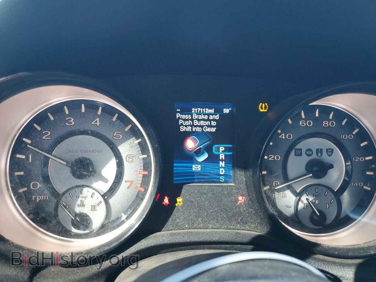 2013 CHRYSLER 300 - VIN: 2C3CCADG1DH745640 - Фото 9