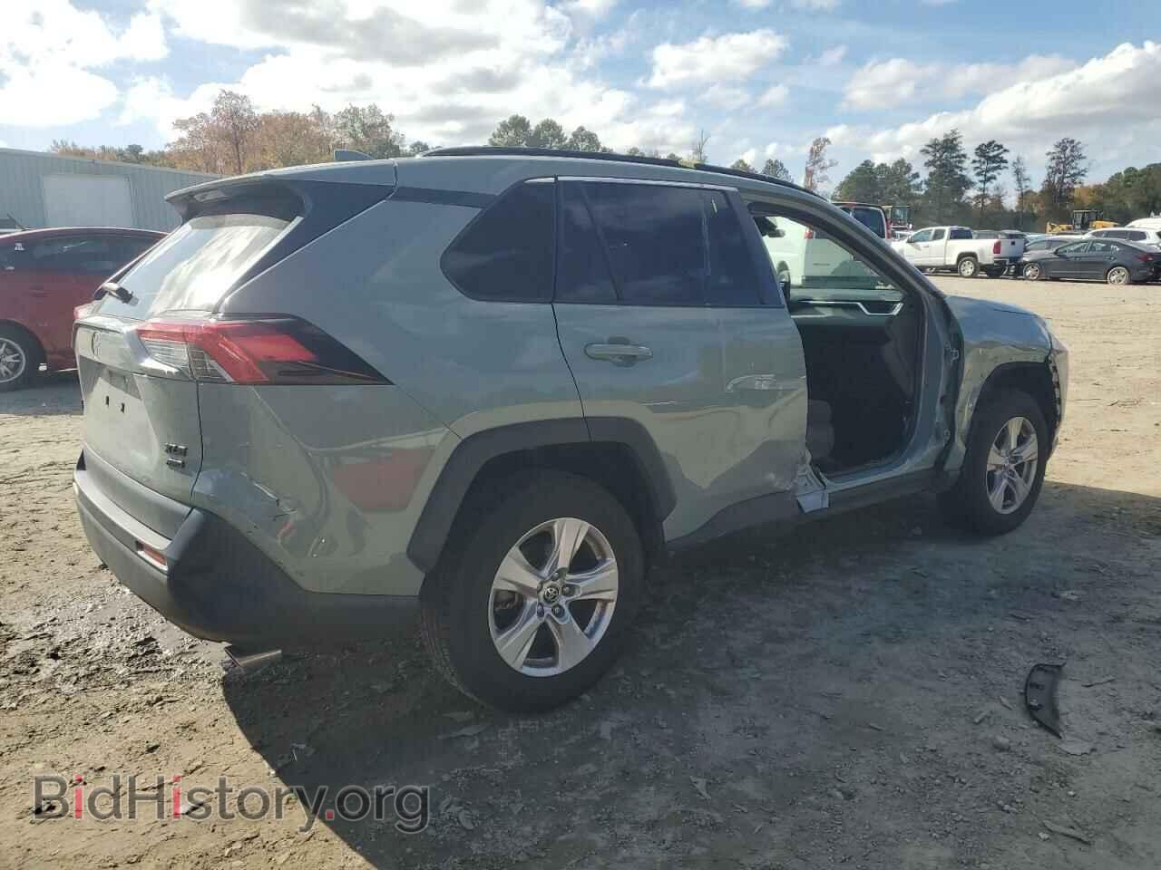 2021 TOYOTA RAV4 - VIN: JTMP1RFVXMD078223 - Photo 3