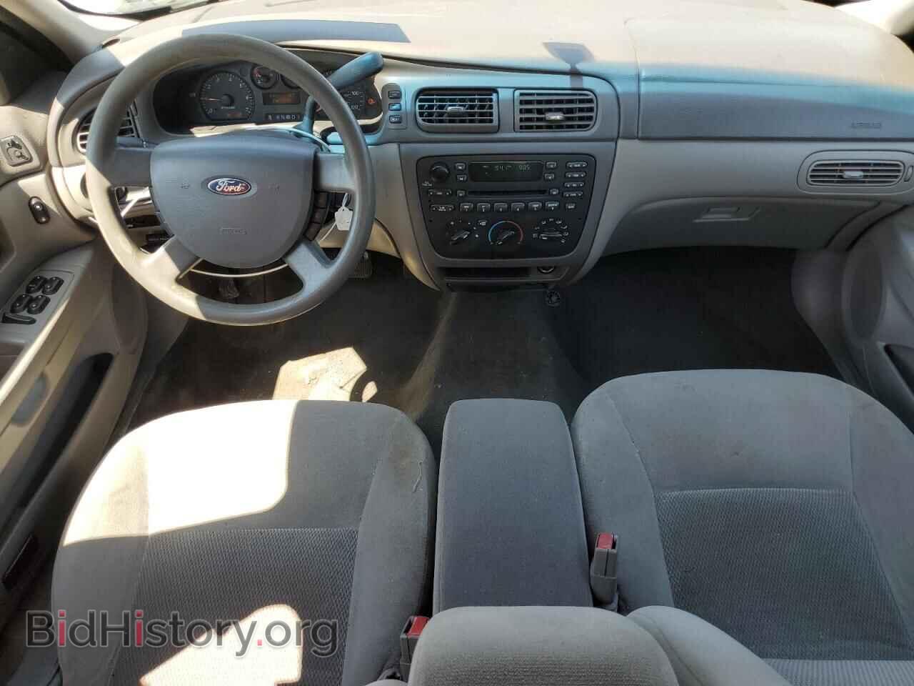 2005 FORD TAURUS - VIN: 1FAFP53U95A168857 - Фото 8