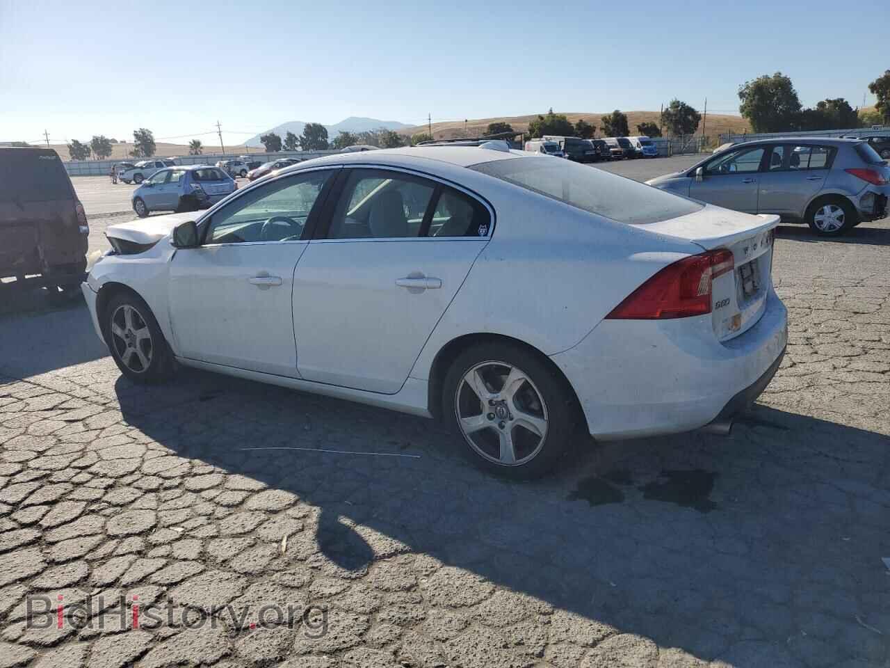 2012 VOLVO S60 - VIN: YV1622FS8C2124898 - Фото 2