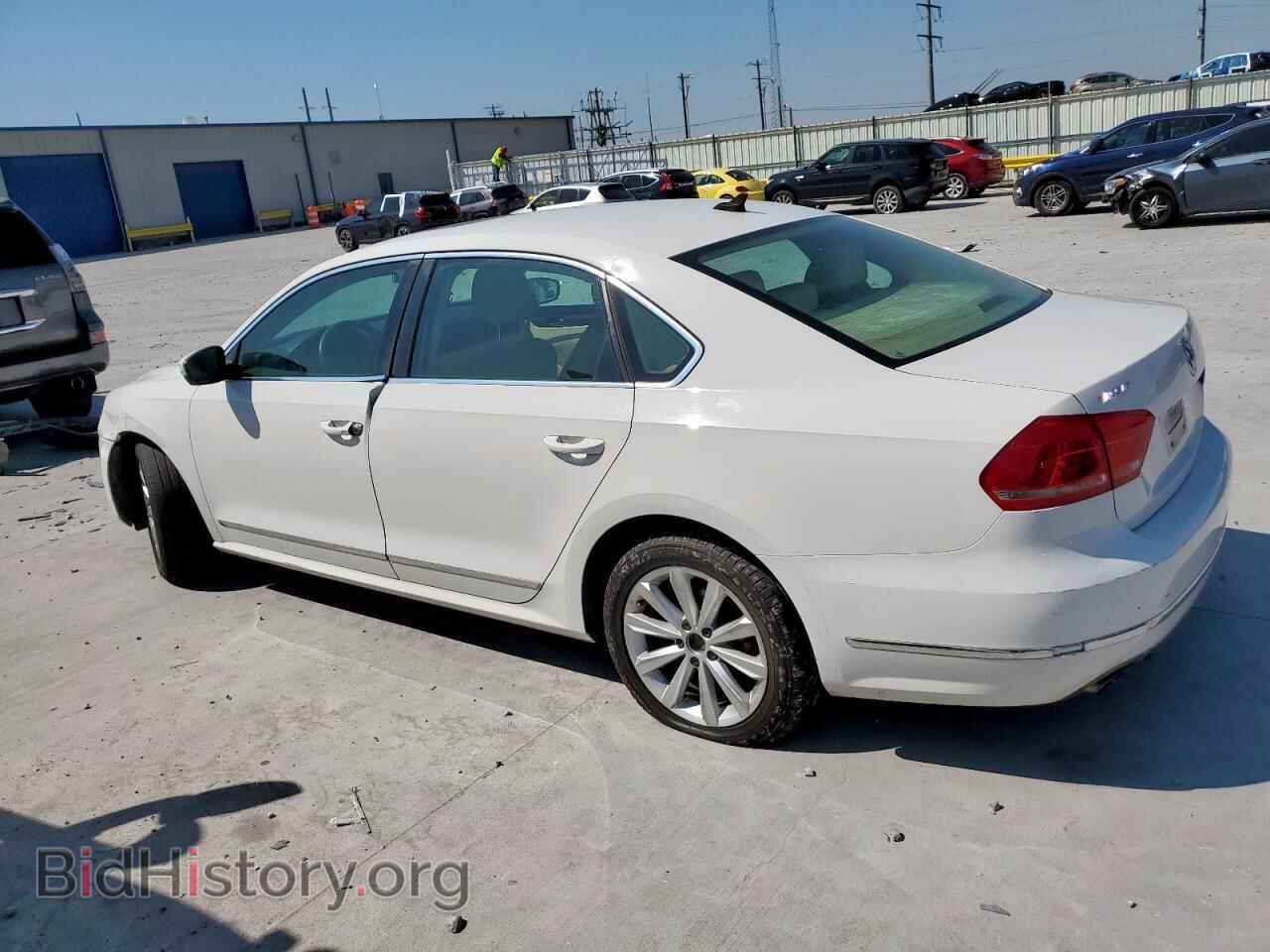 2013 VOLKSWAGEN PASSAT - VIN: 1VWCH7A37DC039936 - Фото 2