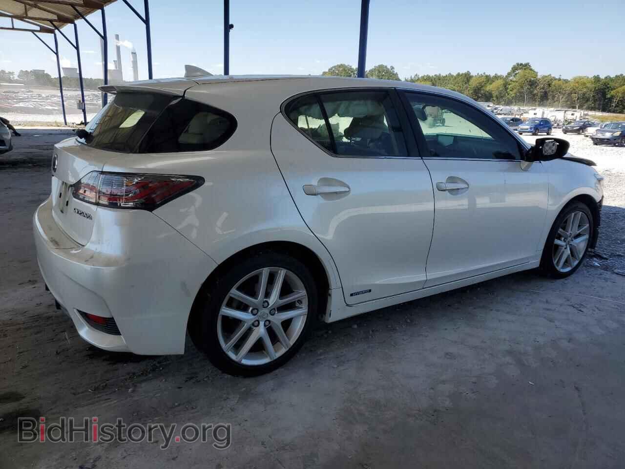 2016 LEXUS CT 200 - VIN: JTHKD5BH8G2267249 - Photo 3