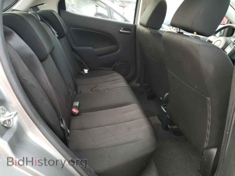 2013 Mazda 2 (VIN JM1DE1KY9D0165191) — фото 10 из 13