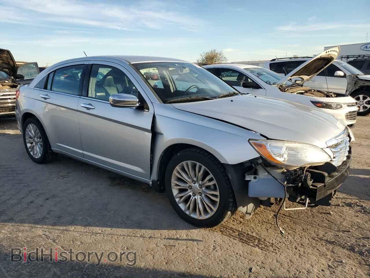 2012 CHRYSLER 200 - VIN: 1C3CCBCB3CN197237 - Фото 4