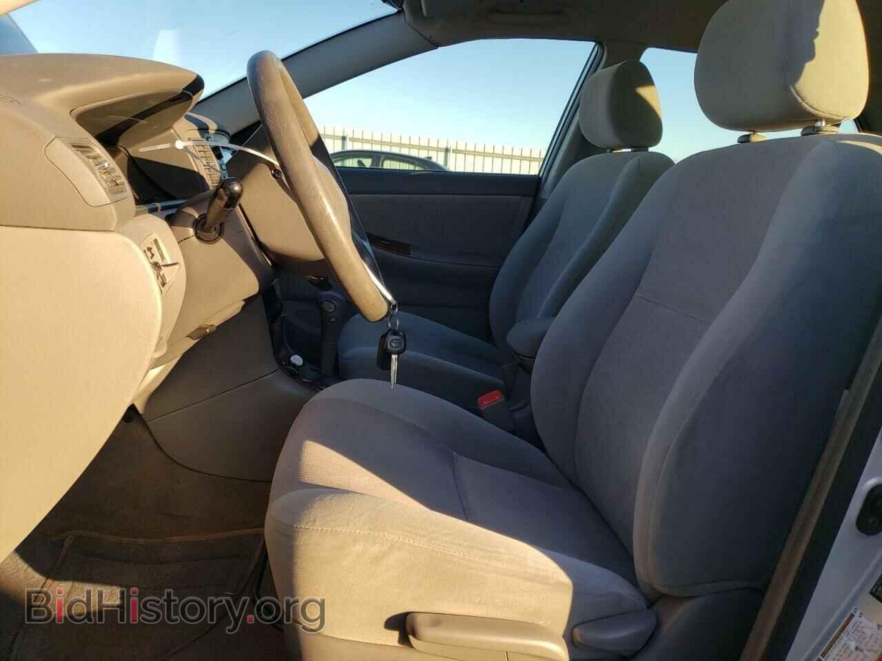 2007 TOYOTA COROLLA - VIN: JTDBR32E070104006 - Photo 7