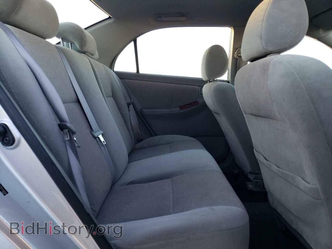 2007 TOYOTA COROLLA - VIN: JTDBR32E070104006 - Photo 10