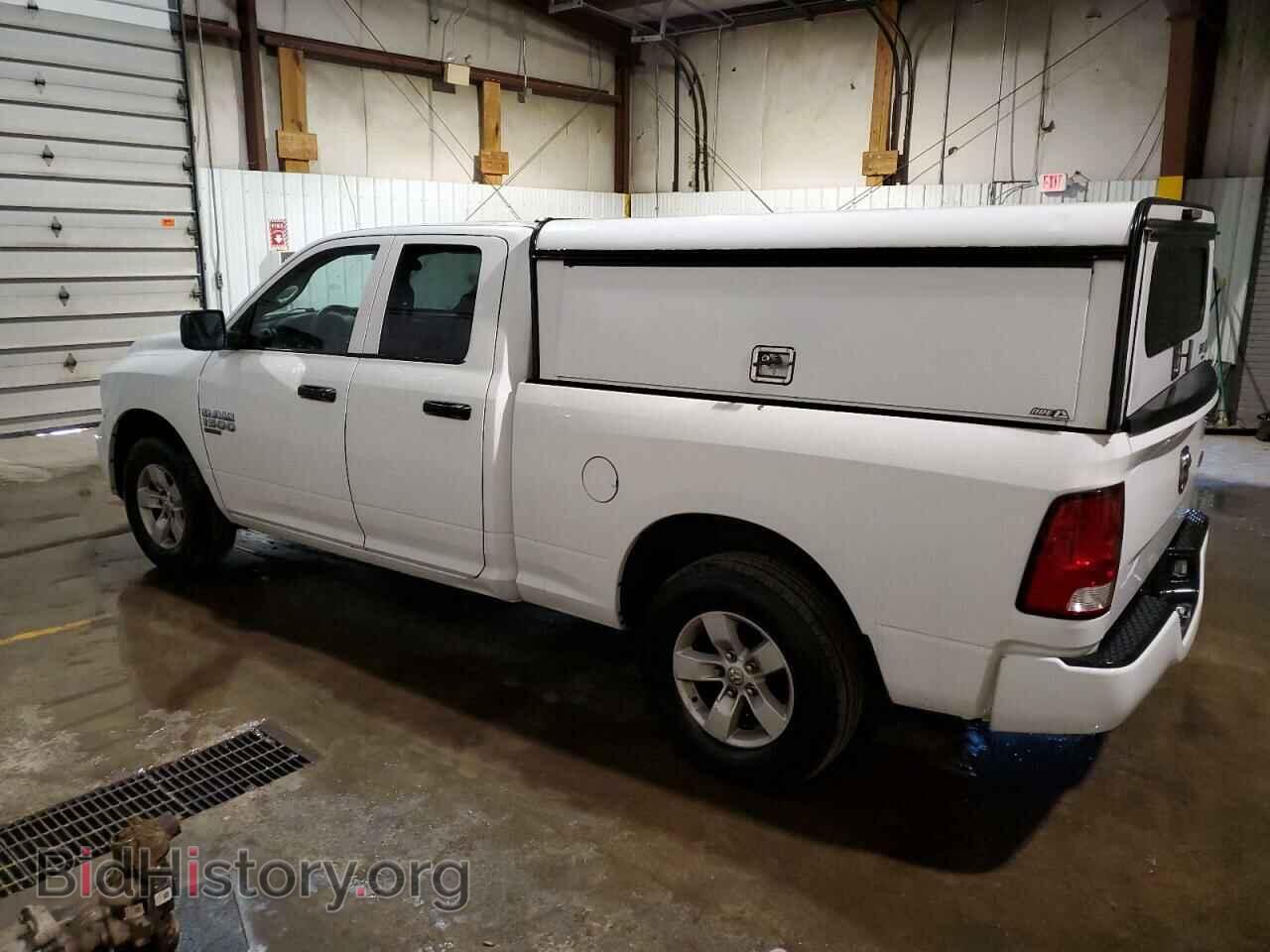 2019 RAM 1500 - VIN: 1C6RR7FG8KS631846 - Фото 2
