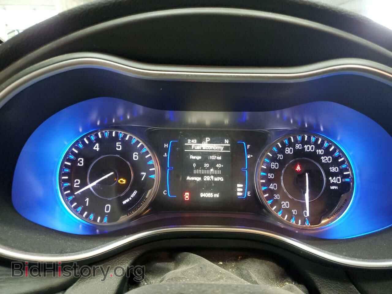 2016 CHRYSLER 200 - VIN: 1C3CCCABXGN182104 - Photo 9