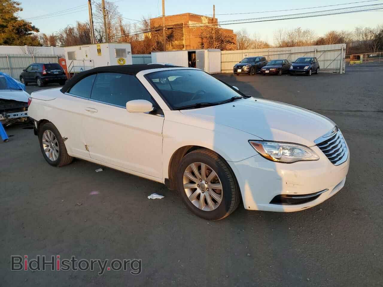 2013 CHRYSLER 200 - VIN: 1C3BCBEB1DN511364 - Фото 4