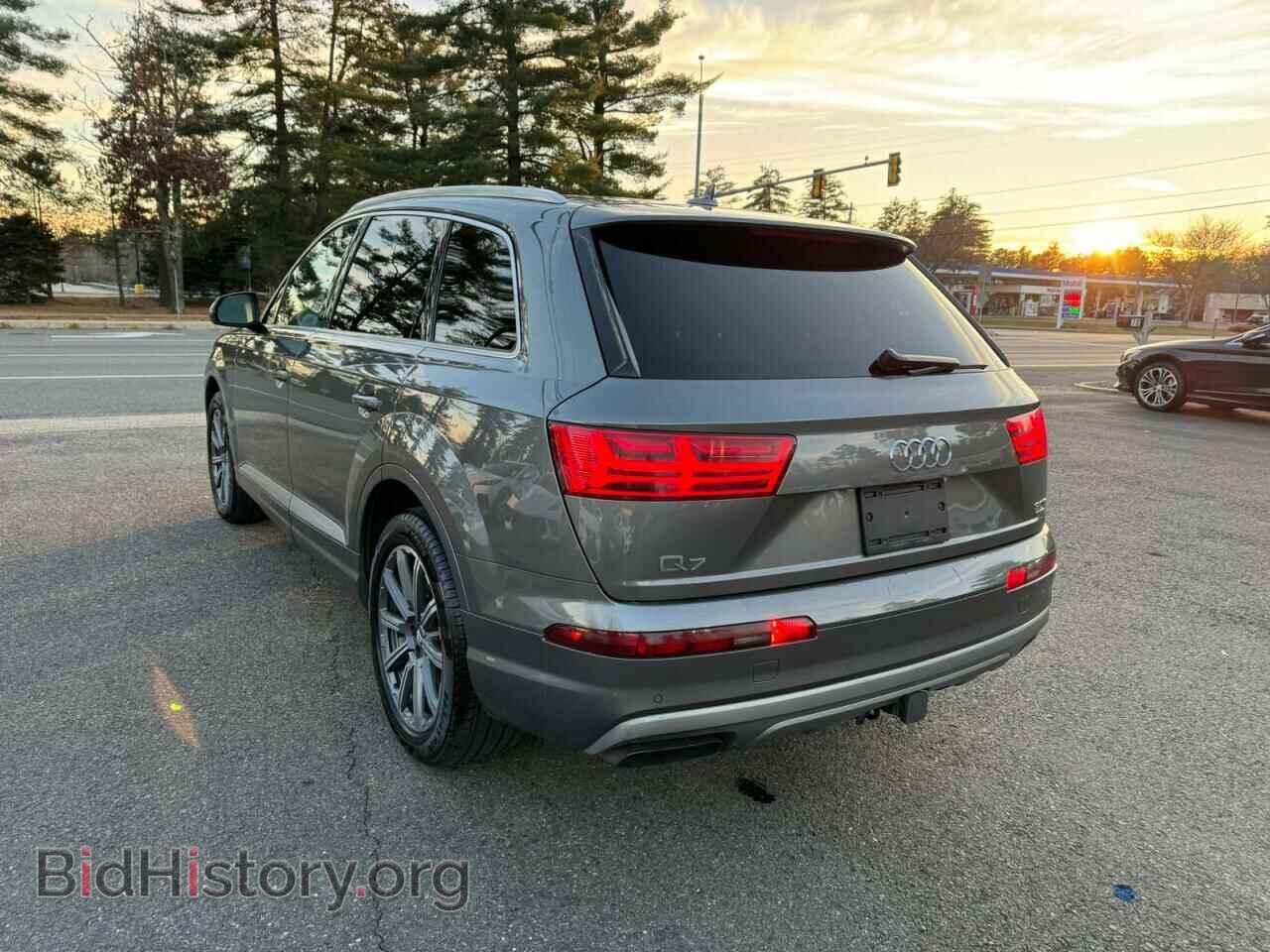 2017 AUDI Q7 - VIN: WA1VAAF71HD049882 - Фото 4