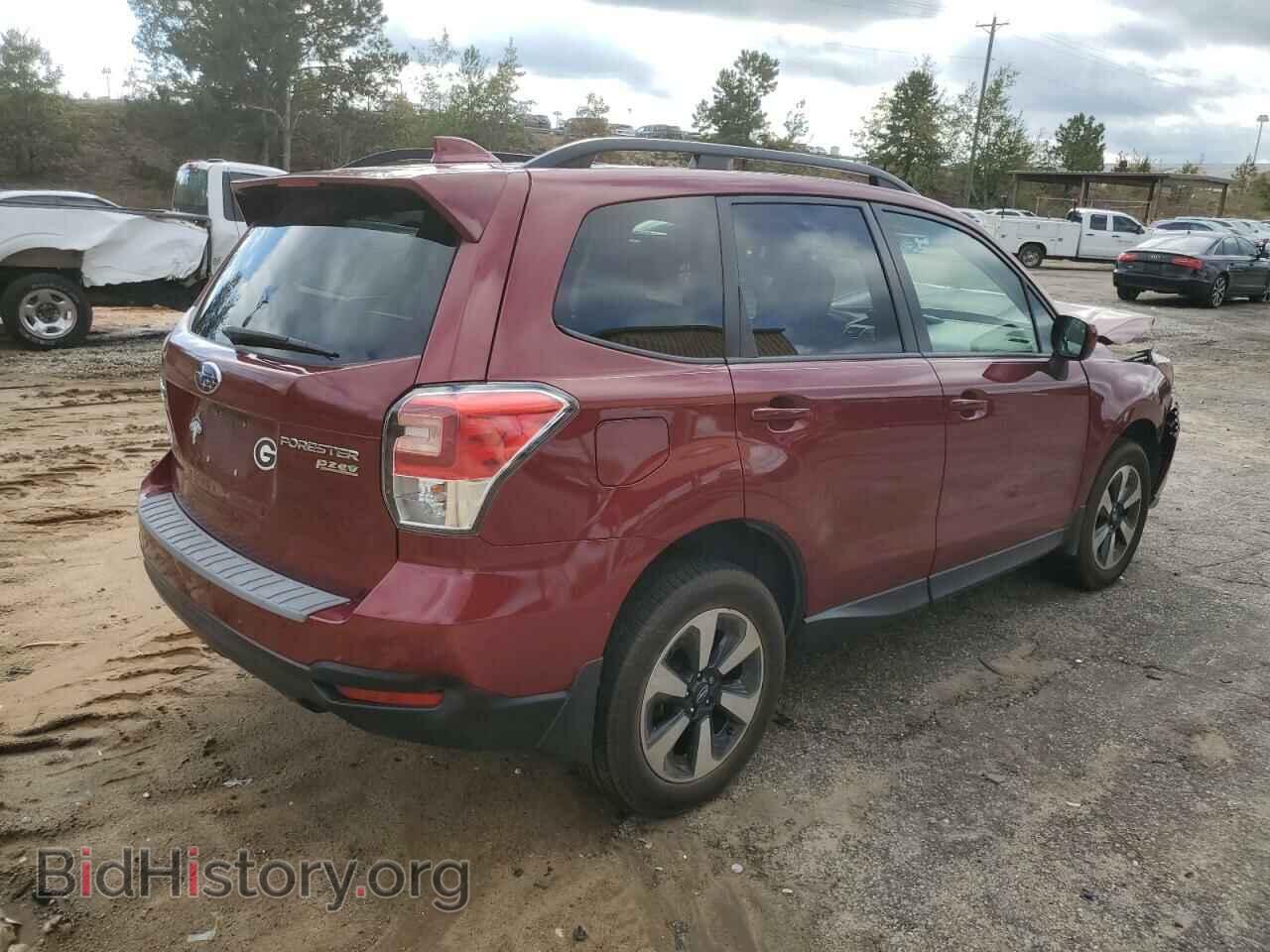 2017 SUBARU FORESTER - VIN: JF2SJAEC4HH579636 - Фото 3